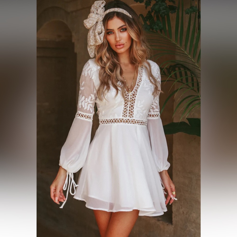 YOU MAKE IT EASY DRESS WHITE